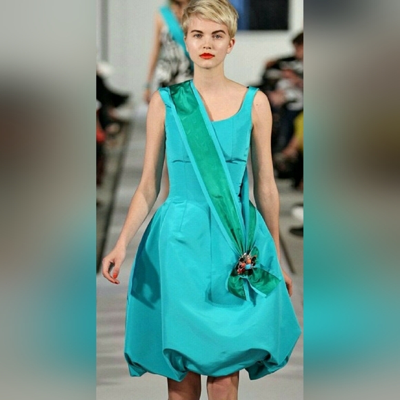 *$6,000 OSCAR DE LA RENTA AQUA SILK BUBBLE HEM PICASSO RUNWAY DRESS US 8 - Picture 3 of 11